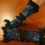 Medium Arm Warmers Blue Flo..
