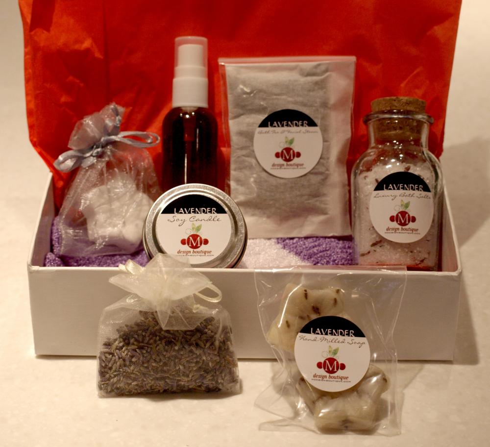 Deluxe Lavender Essential Oil Spa Kit/Gift Set
